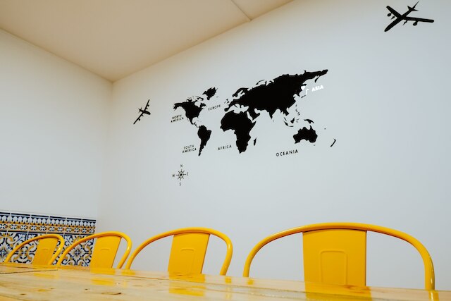 ヘルプ ユアセルフ ホステルズ - レステロ