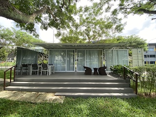 シッピング コンテナ ホテル @ ワン-ノース