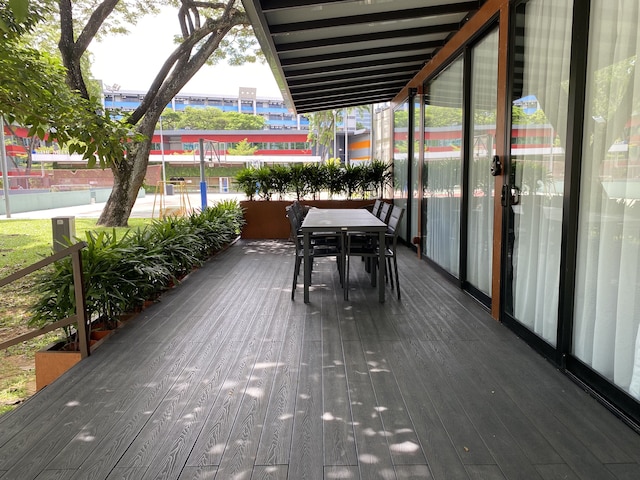 シッピング コンテナ ホテル @ ワン-ノース