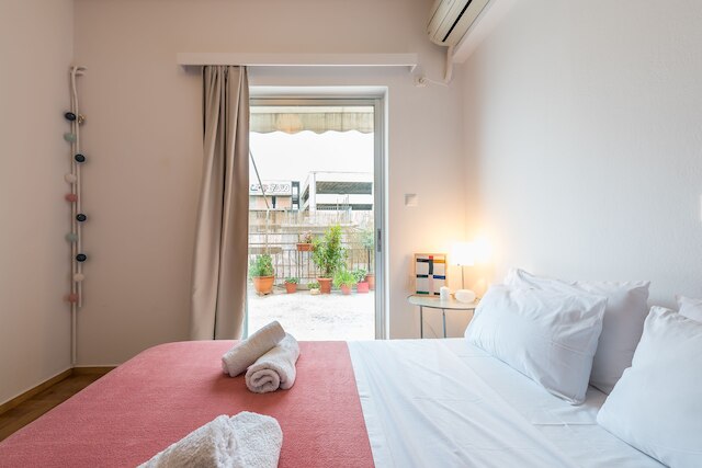 ケラミコス フラワー パワー レジデンス