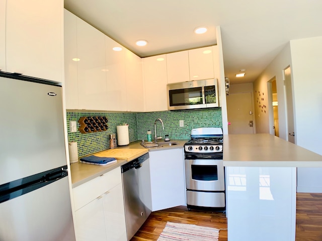 レトロ ミーツ モダン