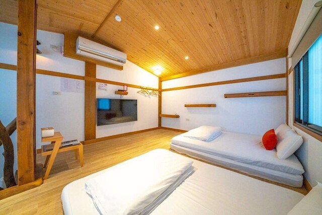 Suehirodori Japanese Entire Home No2