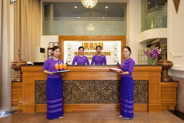 リン ユニティ ウィン ホテル