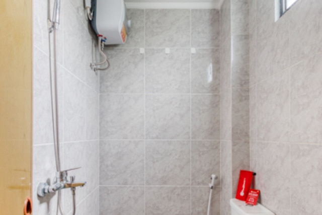 レッドドアーズ シャリア アット ババダン バル ジャカル