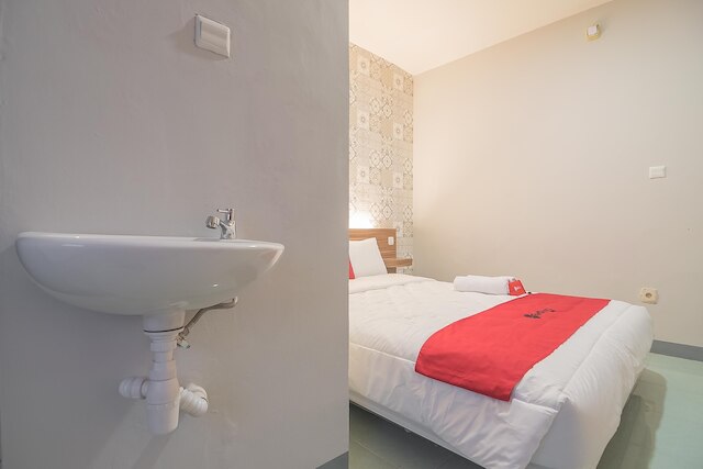 レッドドアーズ アット キアラコンドン