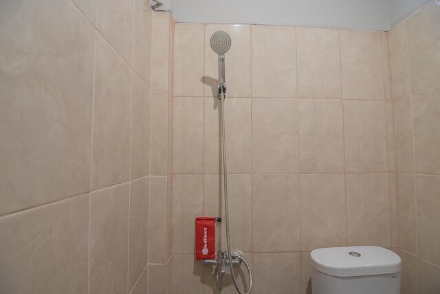 レッドドアーズ アット キアラコンドン