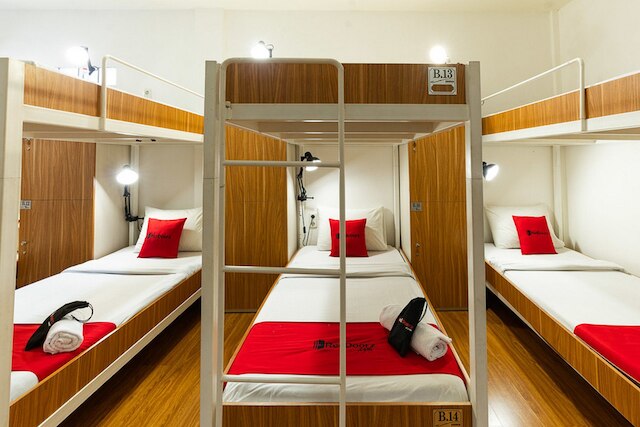 レッドドアーズ ホステル アット ダゴ 2