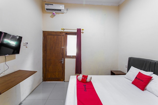 レッドドアーズ ニア プランバナン テンプル