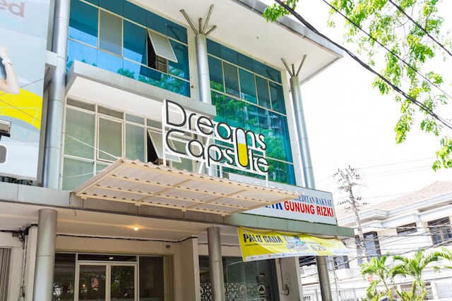 レッドドアーズ ホステル アット ディ パンジャイタン シンパン リマ