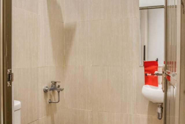 レッドドアーズ シャリア ニア タマン プランギ ジョグジャ 2