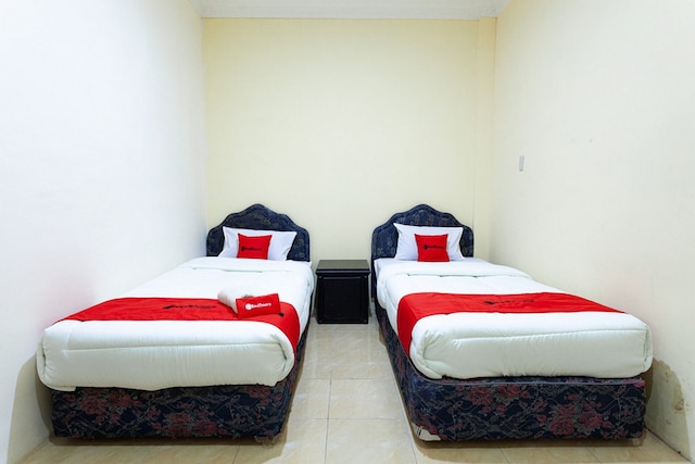 レッドドアーズ ニア ユキ シンパン ラヤ モール メダン 2