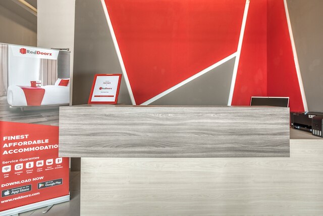 かつてのReddoorz ビヌスアングレック2近く