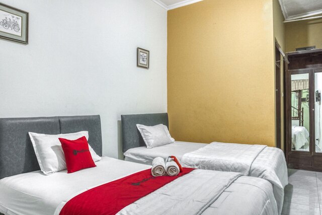 レッドドアーズ シャリア アット ラヤ タジェム マグウォ