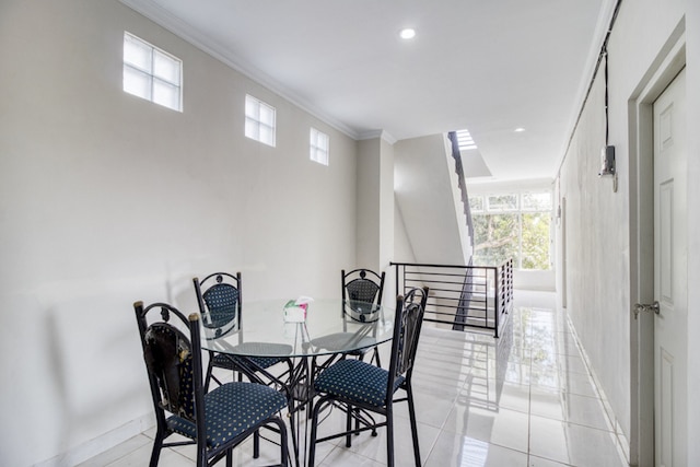 レッドドアーズ ニア コョンドンチャトゥール バス ステーション