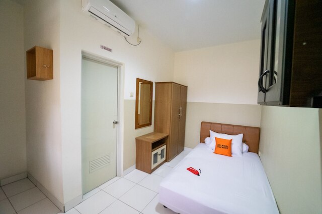 クールコスト ニア BTC ファッション モール 2