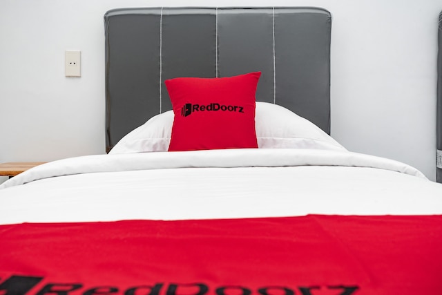 レッドドアーズ プラス ニア タムリン プラザ メダン