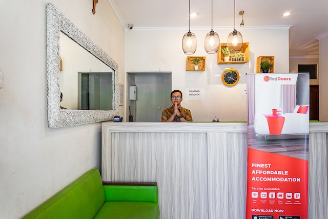 レッドドアーズ ニア アルン アルン バンドン 2