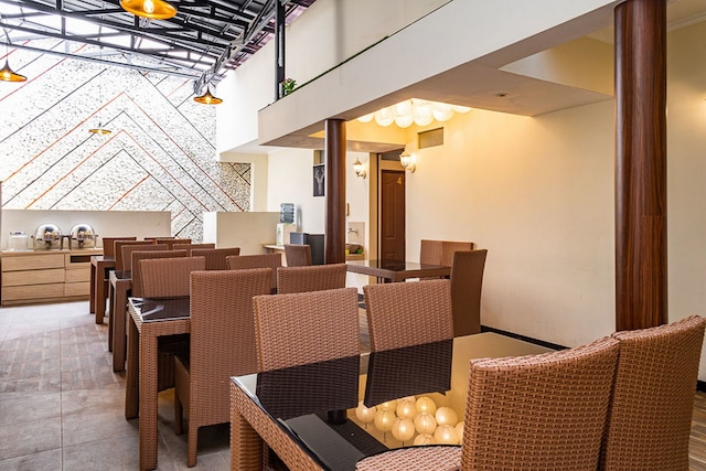 レッドドアーズ ニア アルン アルン バンドン 2