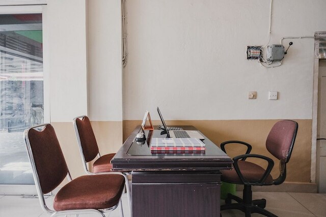 レッドドアーズ アット ジャラン STM メダン