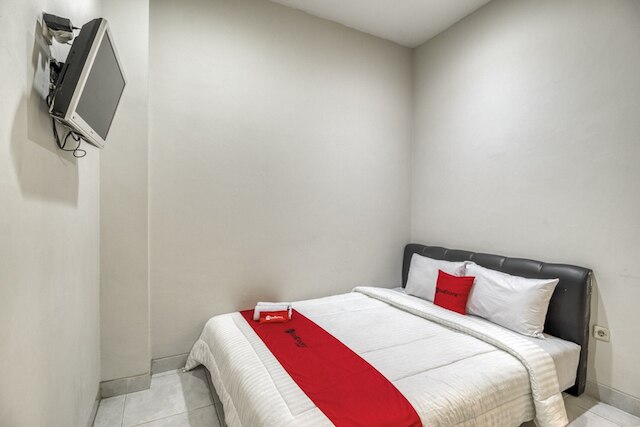 レッドドアーズ ニア アファンディ ゲジャヤン 2