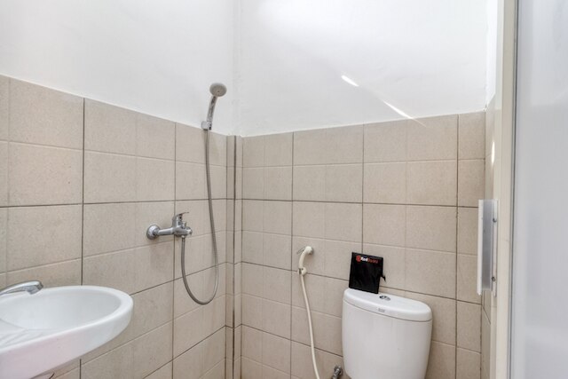 レッドドアーズ シャリア ニア ウィジラン 2 ジョグジャカルタ