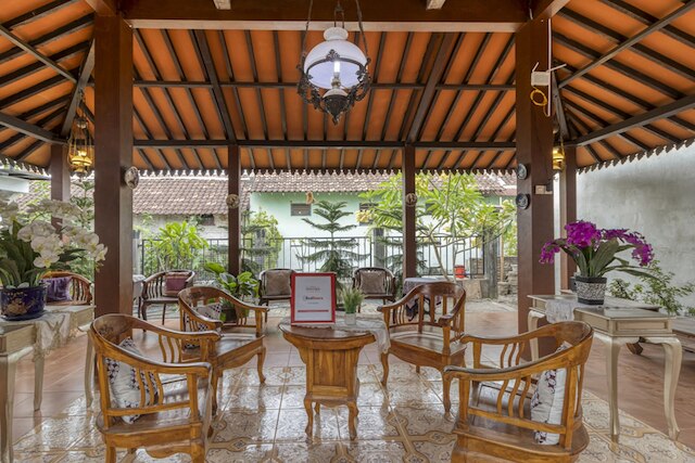 レッドドアーズ シャリア ニア ウィジラン 2 ジョグジャカルタ