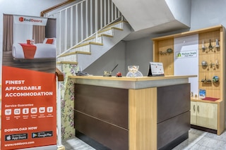 レッドドアーズ ニア シンドゥ クスマ エドゥパーク 2