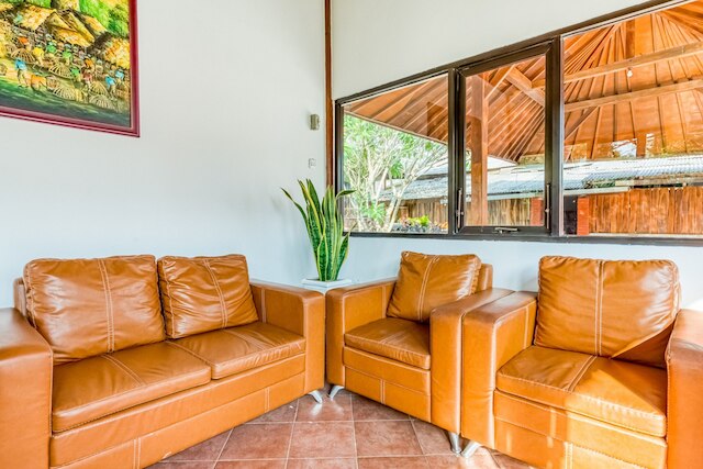 レッドドアーズ シャリア ニア Gル ケン アロック