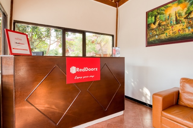 レッドドアーズ シャリア ニア Gル ケン アロック