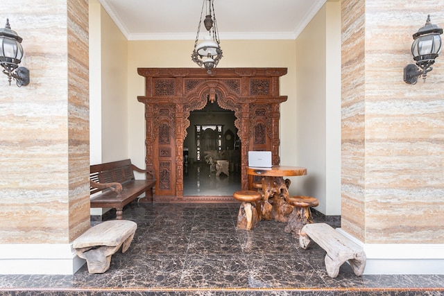 レッドドアーズ シャリア ニア エグクッT トール バニュマニク