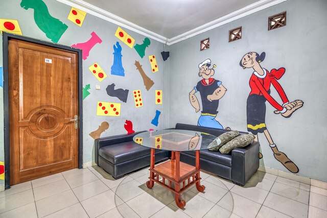 レッドドアーズ ホステル ニア スタディオン マンダラ クリダ ジョグヤ