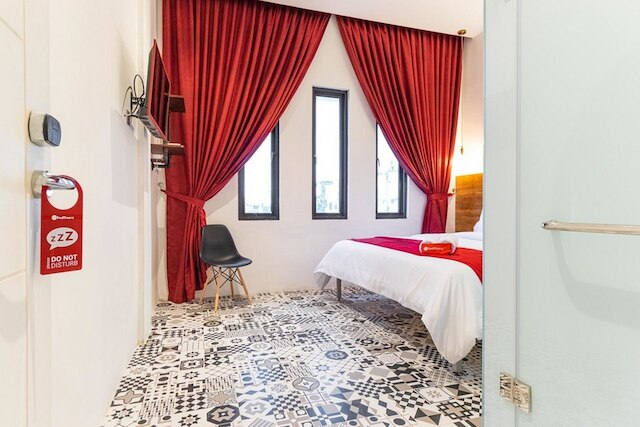 レッドドアーズ プラス ニア リングロード シティ ウォークス メダン 2