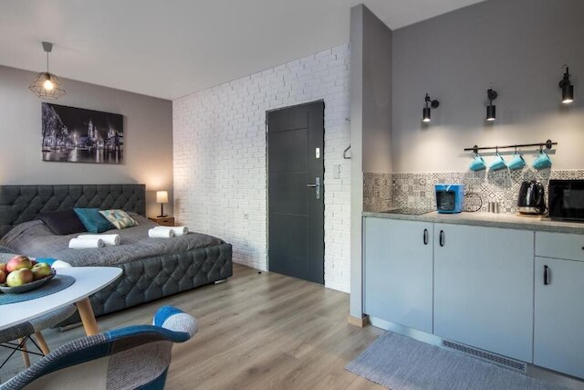 アパートメントツュサSW ワァオルジンサ 19 Aフ YOー