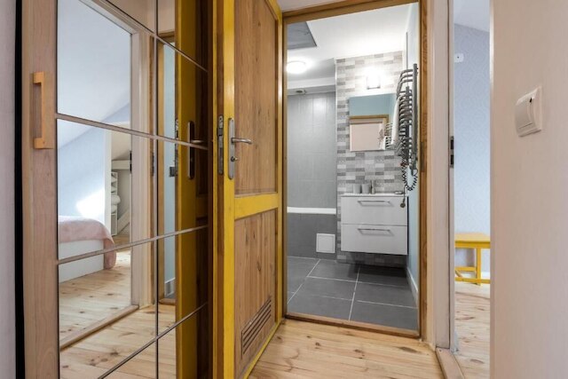 アパートメント スタロウィスルナ 69 Aフ YOー