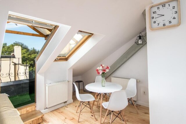 アパートメント スタロウィスルナ 69 Aフ YOー