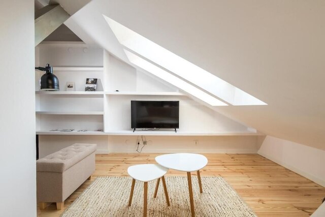 アパートメント スタロウィスルナ 69 Aフ YOー