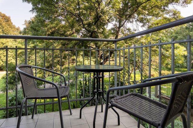 アパートメント スカウィンスカ Aフ YOー