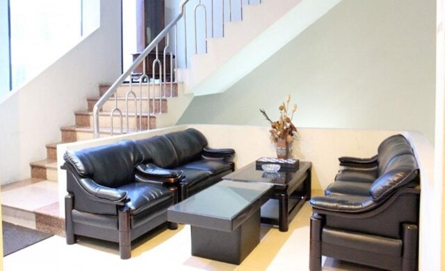 オレンジ イン ホテル マンガ ベサール