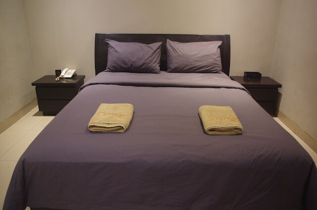 オレンジ イン ホテル マンガ ベサール