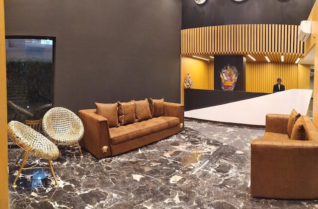 クザール コーポレート ホテル