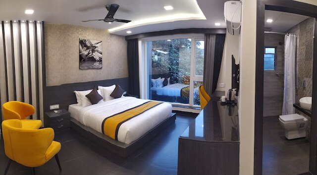 クザール コーポレート ホテル