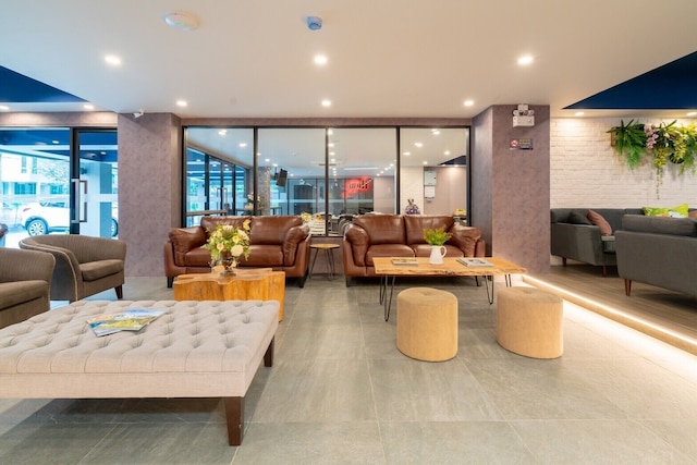 ザ ホーム ホテル