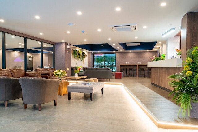 ザ ホーム ホテル