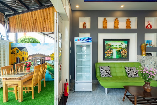 ホームステイ アン バン シー アドベンチャー