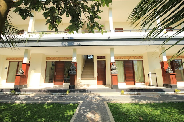 ブラタ コテージ ビスマ ウブド バイ サマー ステイ