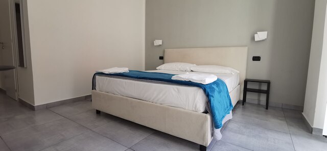 ハイ レレ ルームズ