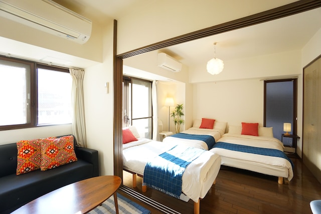 Terry's Apartment Shinsaibashi East I G04B