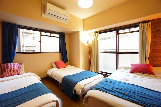 Terry's Apartment Shinsaibashi East I G04C