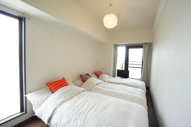 Terry's Apartment Shinsaibashi East I G12F