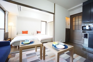 Terry's Apartment Shinsaibashi East I G13B